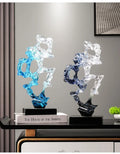 Figurines
